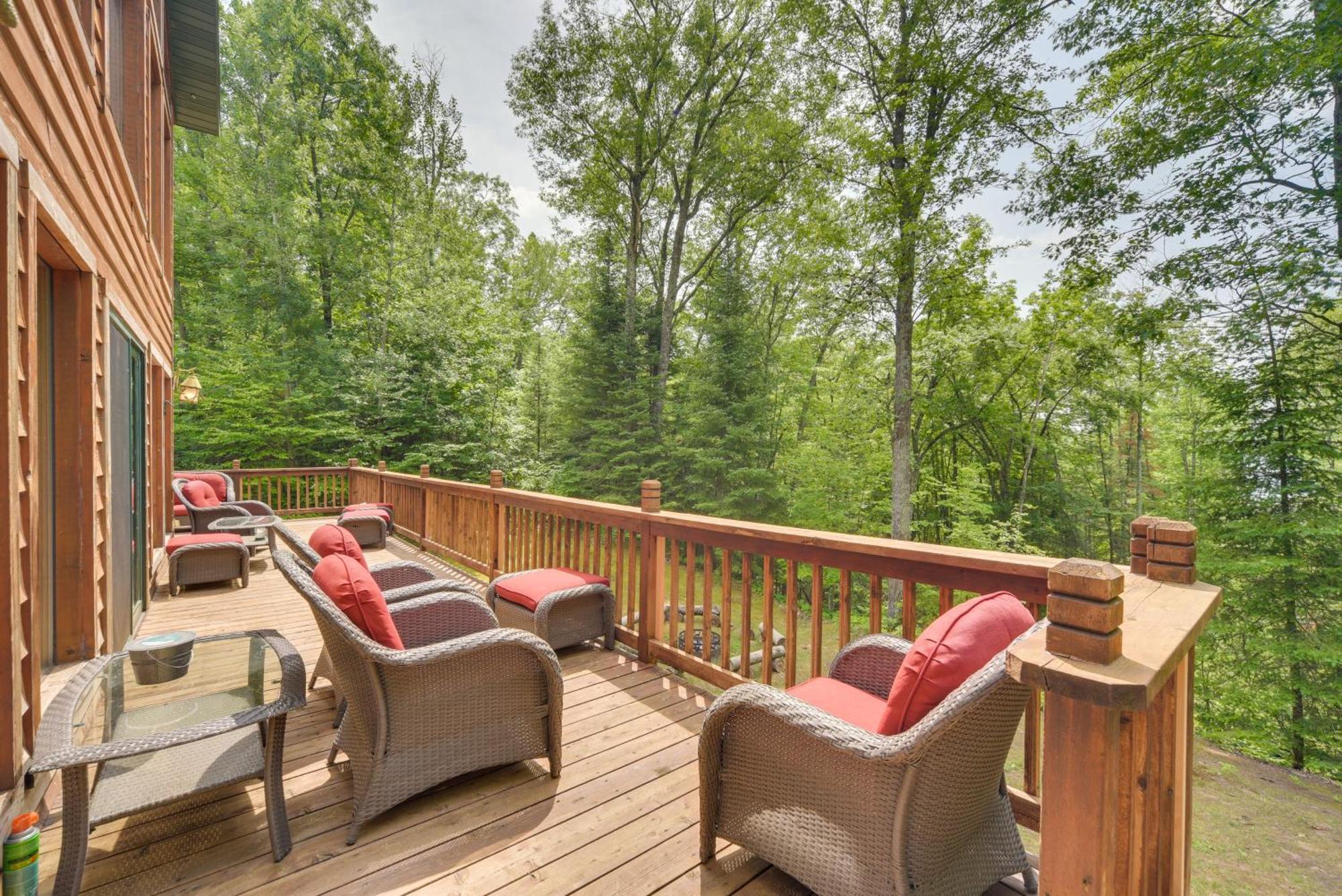 Scenic Hayward Lake View Retreat With Fire Pit Exterior foto